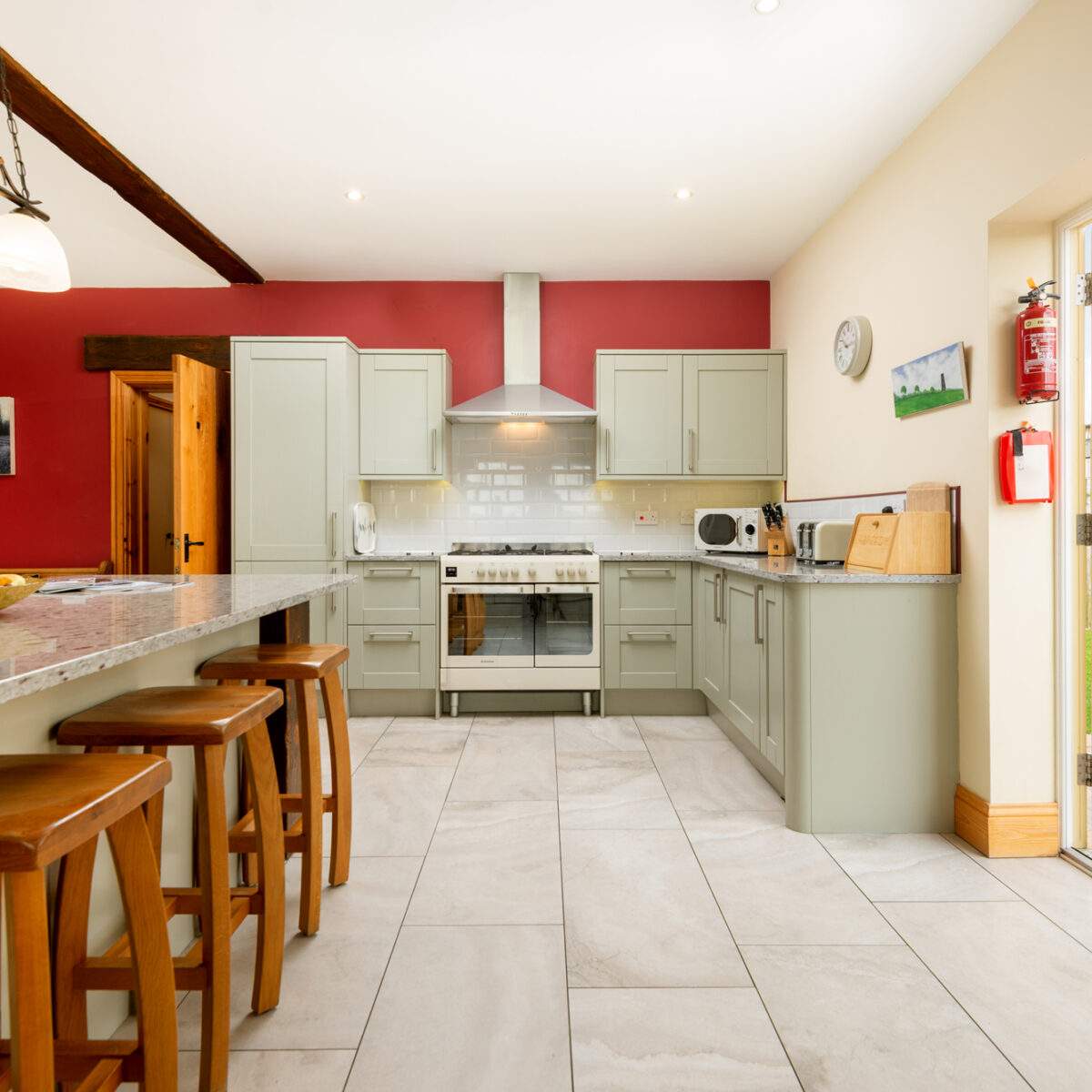 Cart House kitchen kitchen with range oven